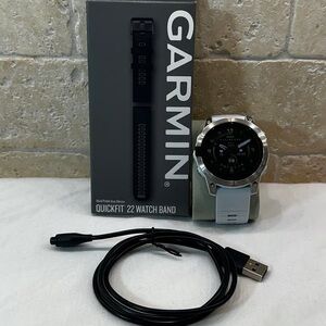 Garmin Silver and Black Watch with USB Cable